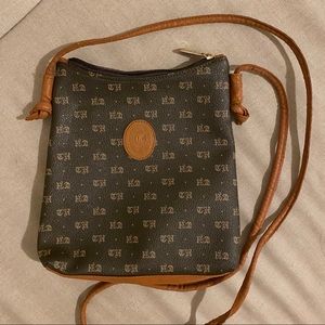 Vintage Tommy Hilfiger crossbody